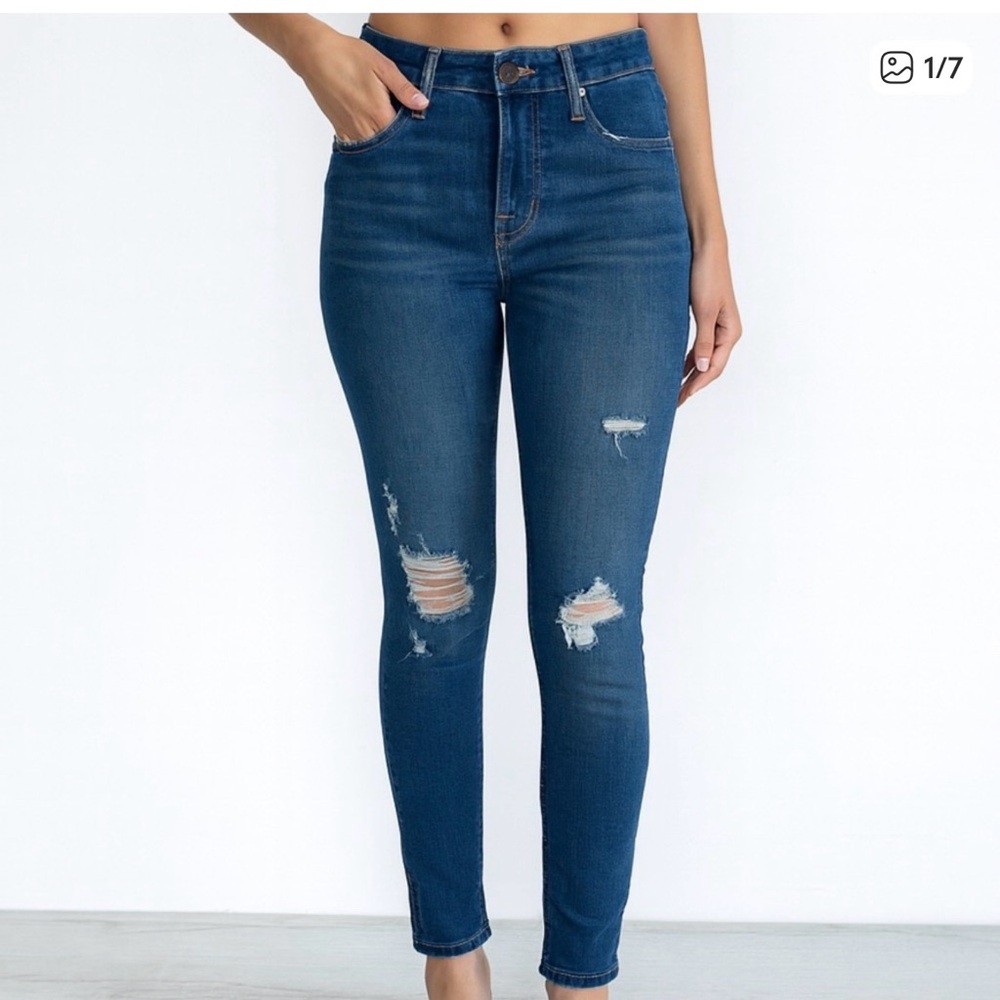 Levi’s 720 High Rise Super Skinny